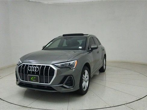 Used 2020 Audi Q3 2.0T Premium w/ Convenience Package image 67