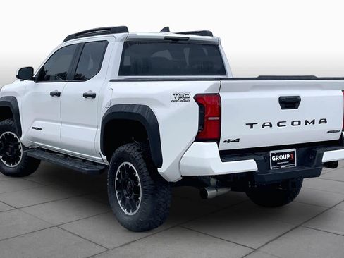 Used 2026 Toyota Tacoma TRD Off-Road AWD/4WD image 12