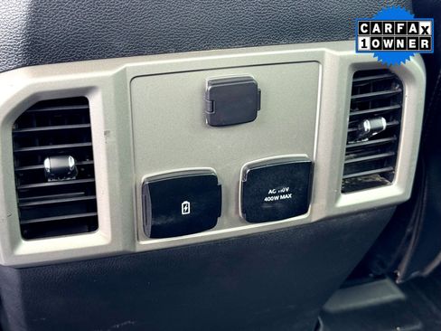 Used 2020 Ford F250 Lariat w/ Chrome Package image 19