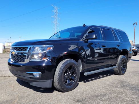 Used 2019 Chevrolet Tahoe LS AWD/4WD image 12