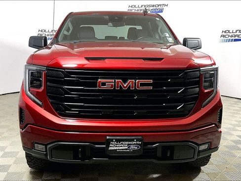 Used 2023 GMC Sierra 1500 Elevation AWD/4WD image 2