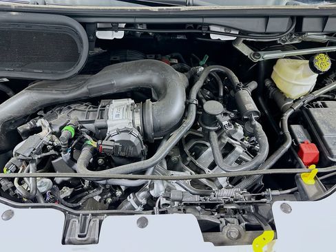 New 2025 Ford Transit 250 Low Roof RWD image 17