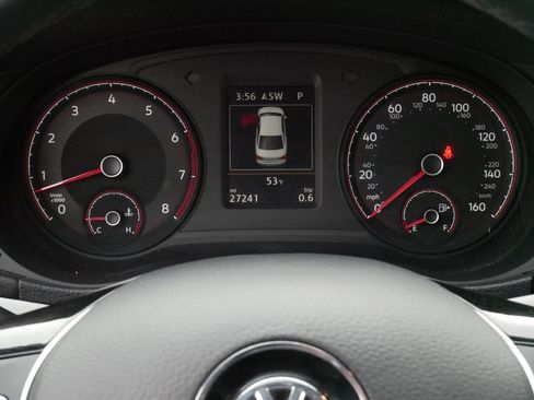 Certified 2022 Volkswagen Passat 2.0T SE FWD image 22