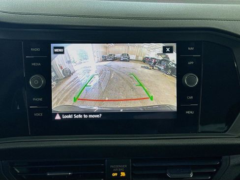 Used 2019 Volkswagen Jetta SEL Premium FWD image 14