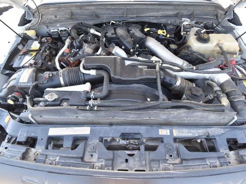 Used 2014 Ford F550 4x4 Regular Cab Super Duty image 70