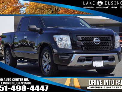 Used 2021 Nissan Titan SV w/ SV Convenience Package