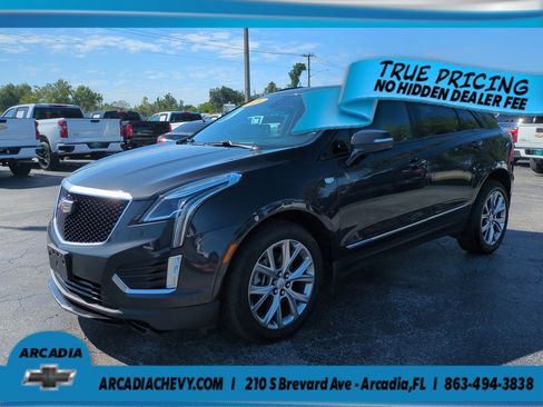 Certified 2020 Cadillac XT5 Sportv w/ LPO, Floor Liner Package AWD/4WD image 8