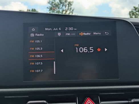 Used 2025 Kia Niro LX FWD image 19