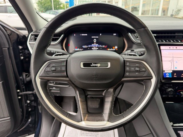 Used 2023 Jeep Grand Cherokee L Limited AWD/4WD image 25