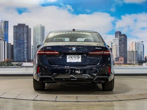 Used 2026 BMW 530i xDrive w/ M Sport Package image 11