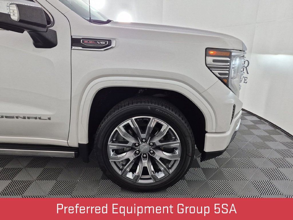 Used 2024 GMC Sierra 1500 Denali AWD/4WD image 11