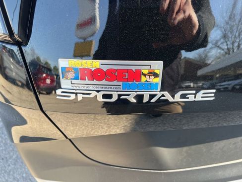 Used 2023 Kia Sportage EX image 30