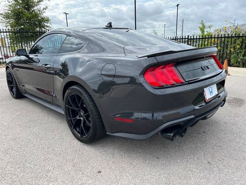 Used 2022 Ford Mustang GT w/ Black Accent Package RWD image 6