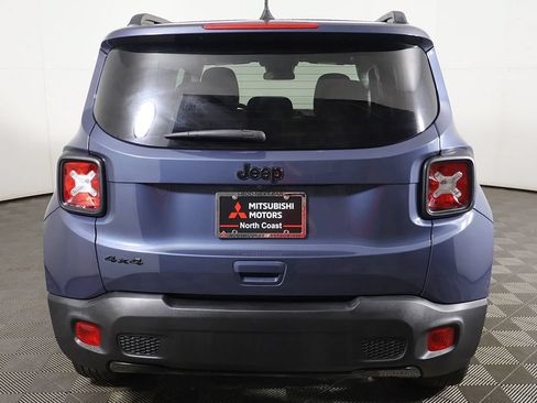 Used 2020 Jeep Renegade Altitude AWD/4WD image 9