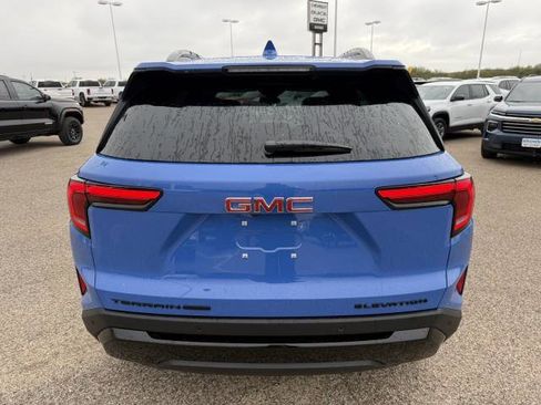 New 2026 GMC Terrain Elevation w/ Black Edition image 7