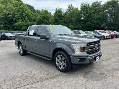 Used 2018 Ford F150 XLT w/ Equipment Group 302A Luxury AWD/4WD image 8
