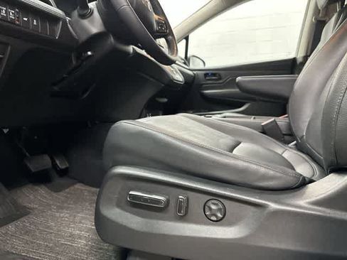 Used 2025 Honda Odyssey EX-L image 26