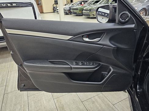 Used 2020 Honda Civic Sport image 34