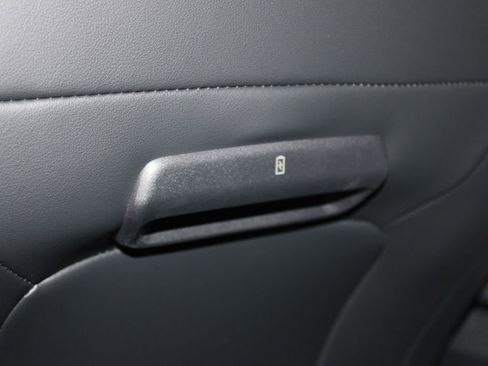 New 2026 Ford Expedition Platinum w/ Stealth Performance Package AWD/4WD image 23