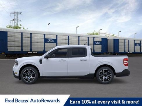 New 2026 Ford Maverick Lariat image 3