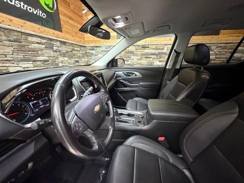 Used 2019 Chevrolet Traverse LT AWD/4WD image 13
