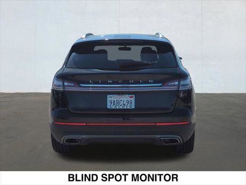 Certified 2021 Lincoln Nautilus Reserve image 4