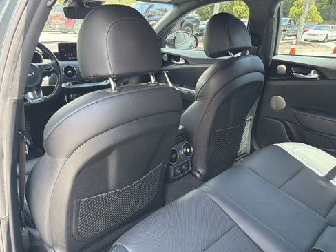 Used 2022 Kia Stinger GT-Line w/ Sun & Sound Package RWD image 22