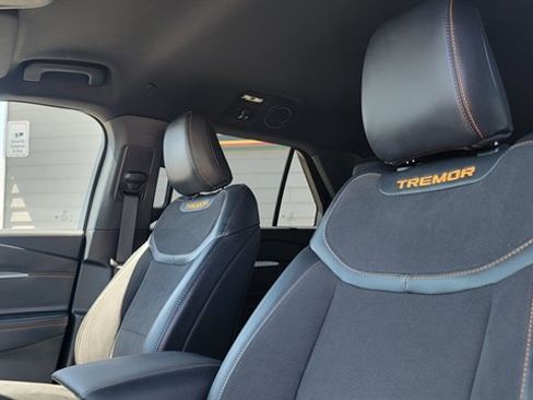 Used 2026 Ford Explorer Tremor w/ Tremor Convenience Package AWD/4WD image 24
