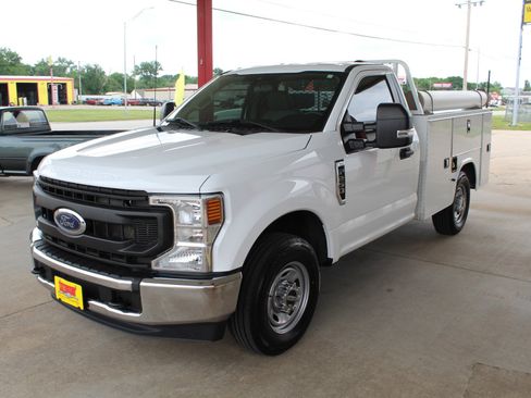 Used 2022 Ford F250 XL w/ Power Equipment Group RWD image 49
