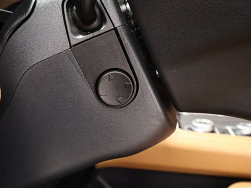 Certified 2024 Ford Expedition Platinum image 29