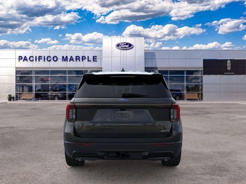 New 2026 Ford Explorer ST-Line w/ ST-Line Street Pack AWD/4WD image 5