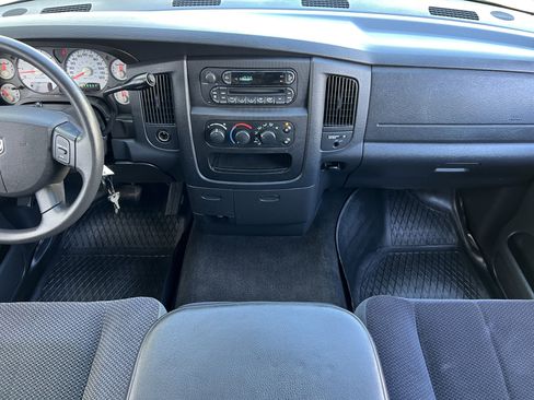 Used 2005 Dodge Ram 1500 Truck SLT RWD image 30
