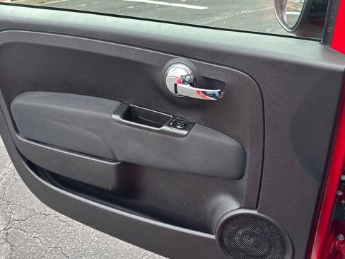 Used 2017 FIAT 500 Abarth w/ Popular Equipment Package image 18