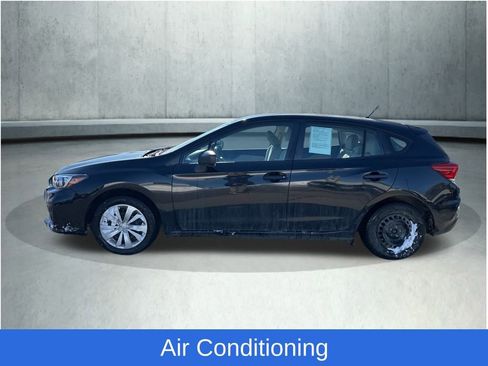 Used 2019 Subaru Impreza 2.0i image 3