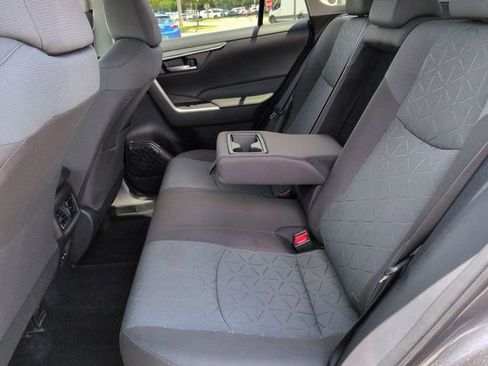 Certified 2025 Toyota RAV4 XLE w/ Convenience Package FWD image 14
