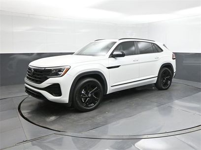 New 2025 Volkswagen Atlas Cross Sport SEL R-Line