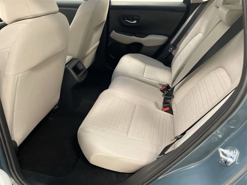 Certified 2025 Honda HR-V LX image 18