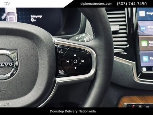 Used 2024 Volvo XC90 T8 Plus AWD/4WD image 33