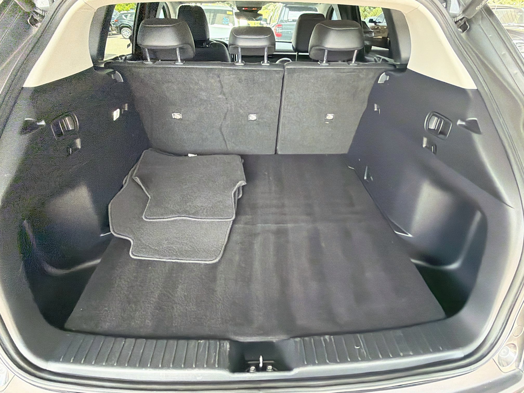 Used 2025 MAZDA CX-50 AWD 2.5 S w/ Preferred Package image 30
