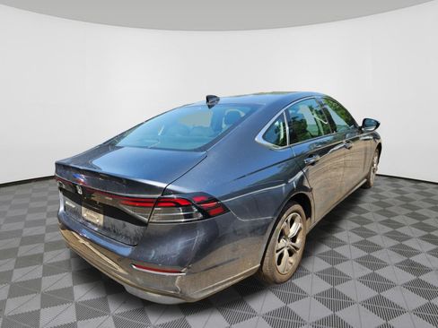 Certified 2024 Honda Accord EX image 4