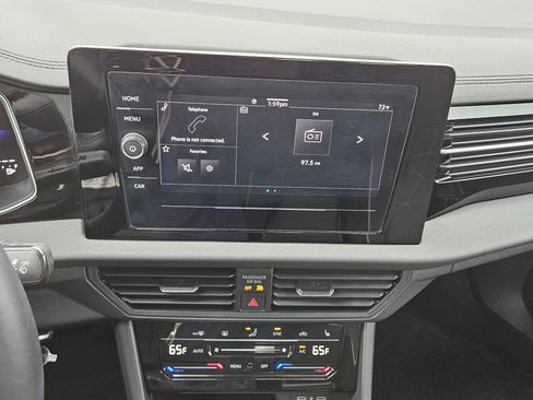 Used 2025 Volkswagen Jetta Sport image 23