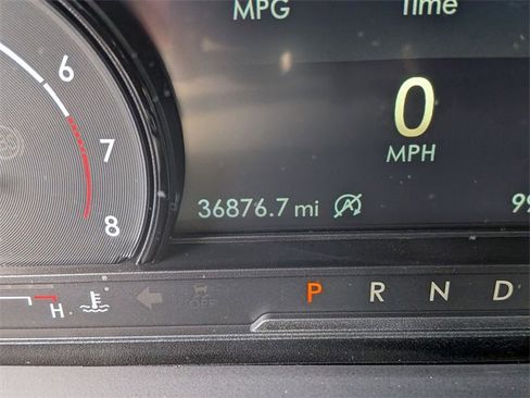 Used 2022 Lincoln Corsair FWD w/ Premium Package image 19