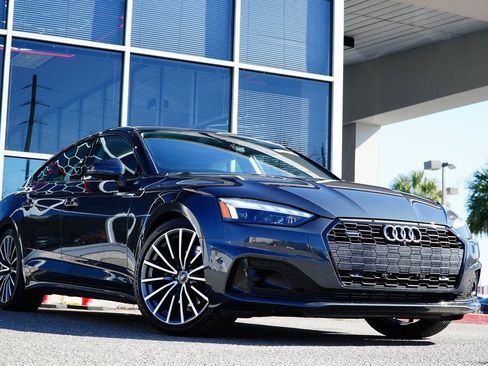 Used 2022 Audi A5 2.0T Premium Plus image 2