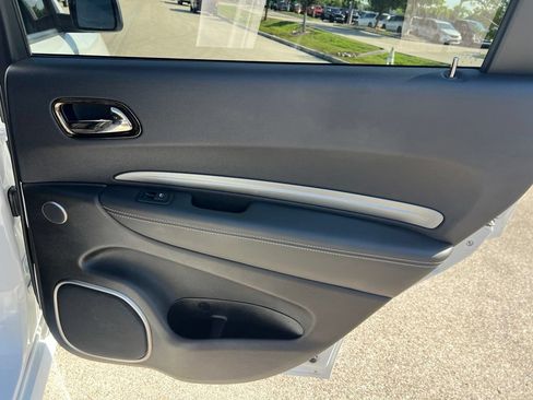 Used 2020 Dodge Durango SRT w/ Technology Group AWD/4WD image 22