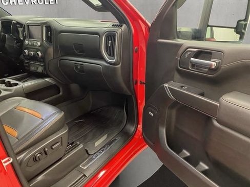 Used 2022 GMC Sierra 1500 AT4 w/ AT4 Premium Package AWD/4WD image 21