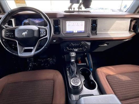 Used 2023 Ford Bronco Outer Banks image 19