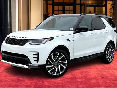 New 2025 Land Rover Discovery Dynamic SE