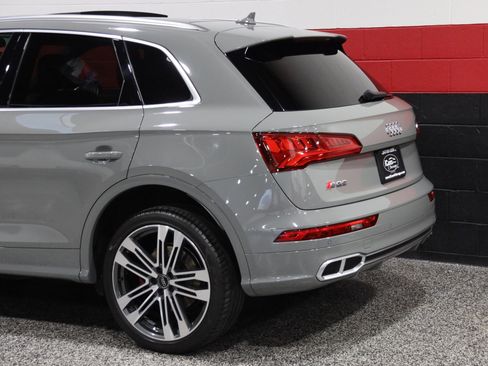 Used 2020 Audi SQ5 Premium Plus image 9