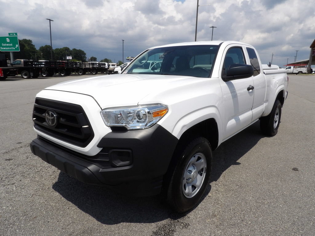 Used 2020 Toyota Tacoma SR RWD image 58