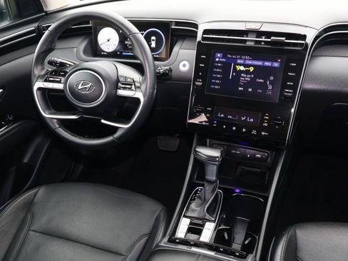 Used 2022 Hyundai Tucson SEL w/ Convenience + Premium Package FWD image 9